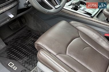 Внедорожник / Кроссовер Audi Q8 2019 в Киеве