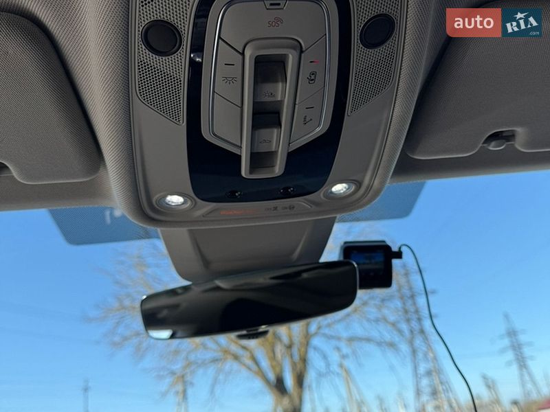 Позашляховик / Кросовер Audi Q8 2019 в Почаєві