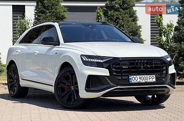 Позашляховик / Кросовер Audi Q8 2018 в Одесі