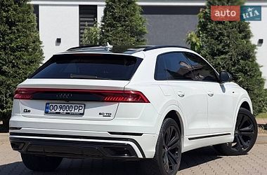 Позашляховик / Кросовер Audi Q8 2018 в Одесі