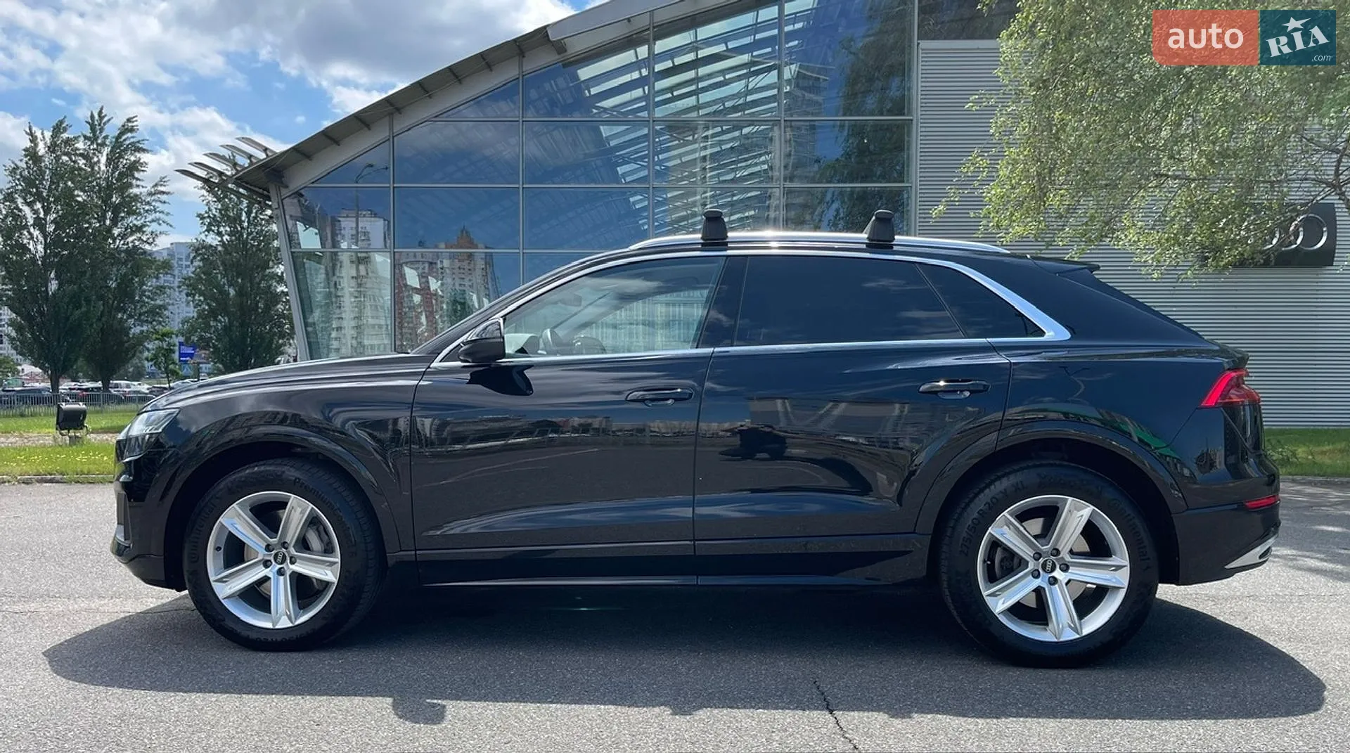 2020 Audi Q8 - мініатюра 29