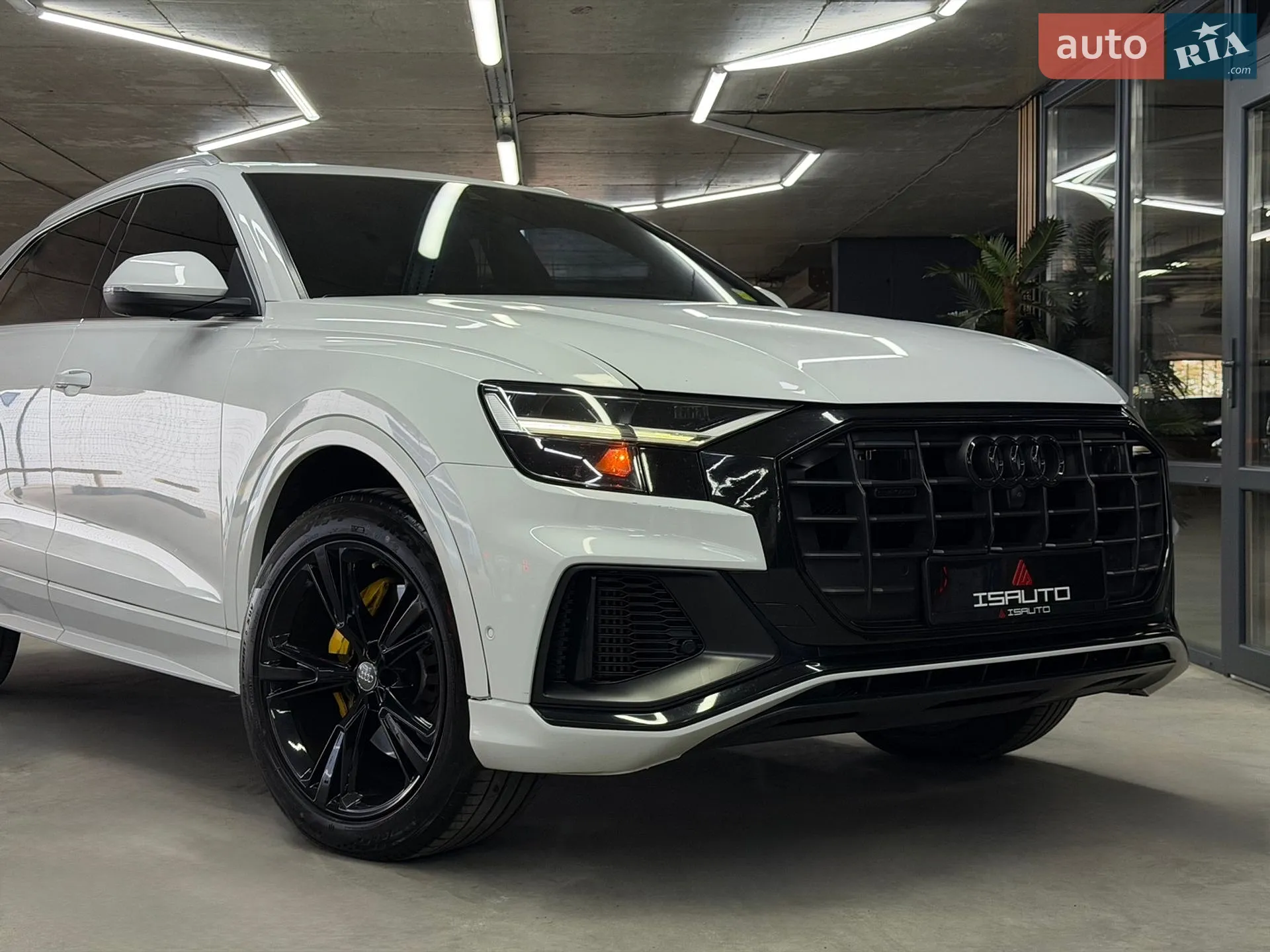 2019 Audi Q8 - мініатюра 4