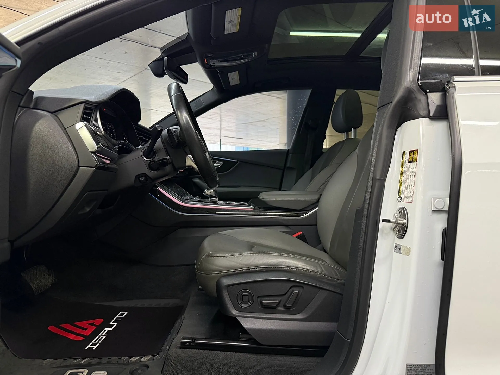 2019 Audi Q8 - мініатюра 20
