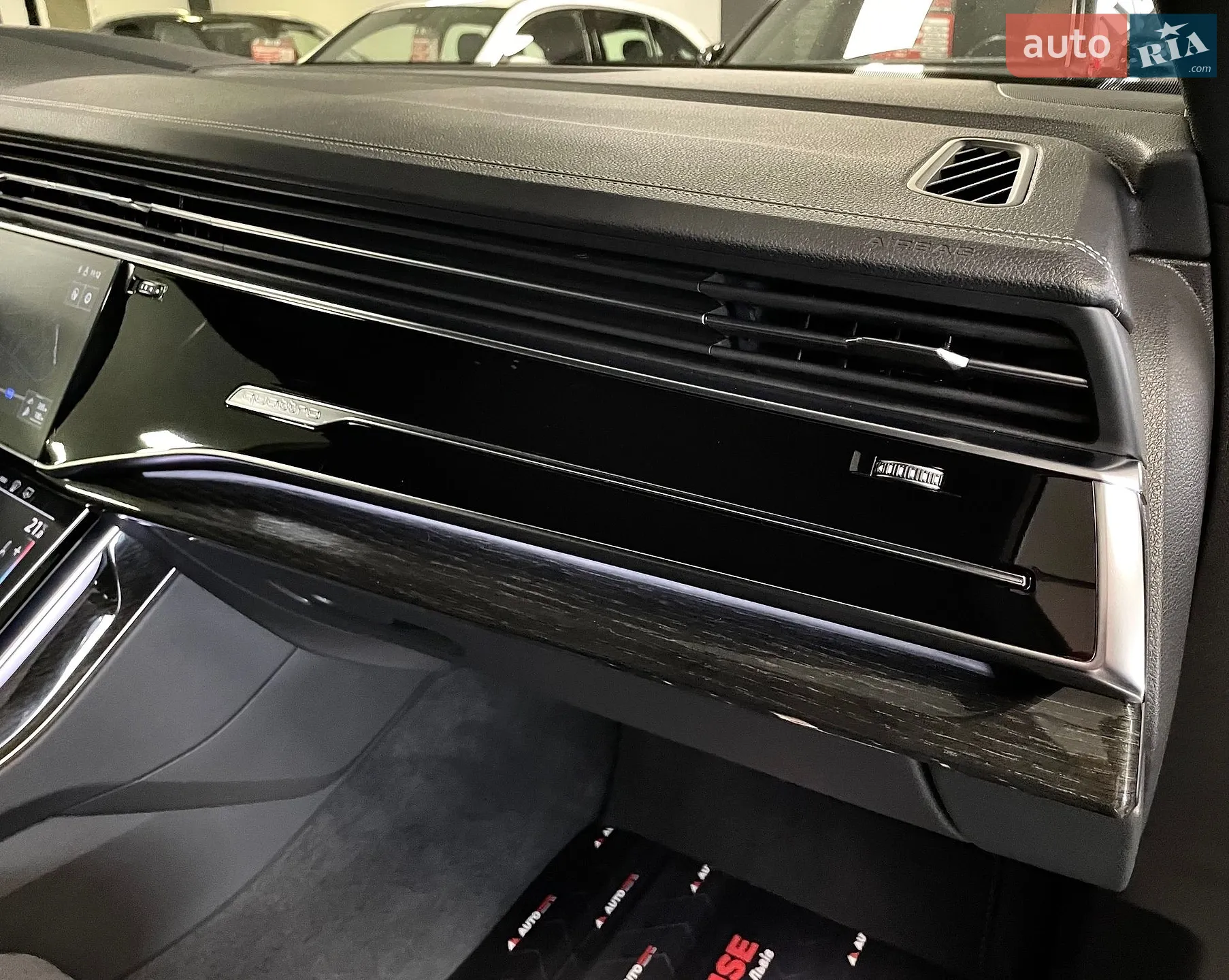 2023 Audi Q8 - мініатюра 56
