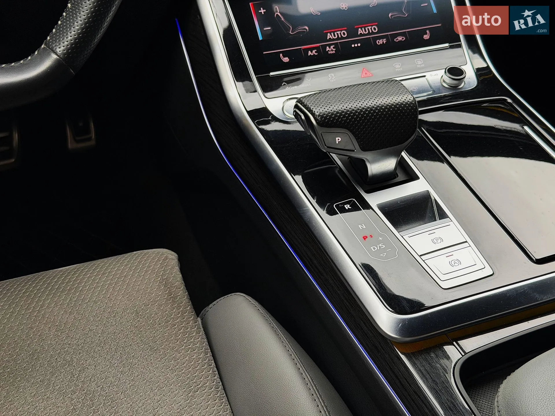 2019 Audi Q8 - мініатюра 46