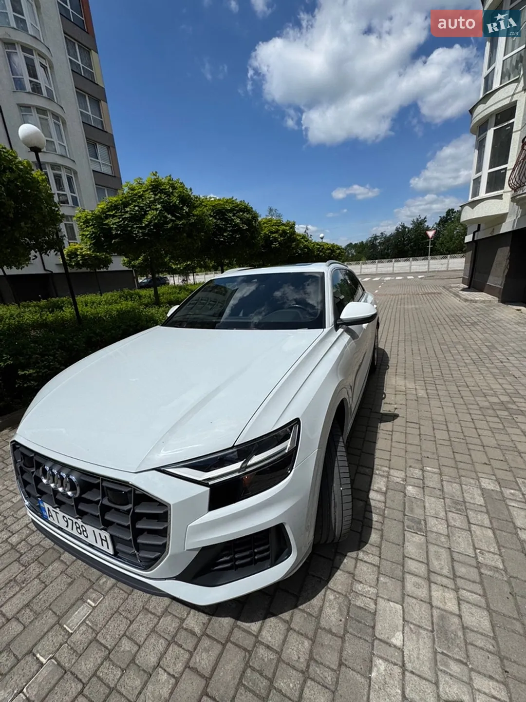 2018 Audi Q8 - мініатюра 3