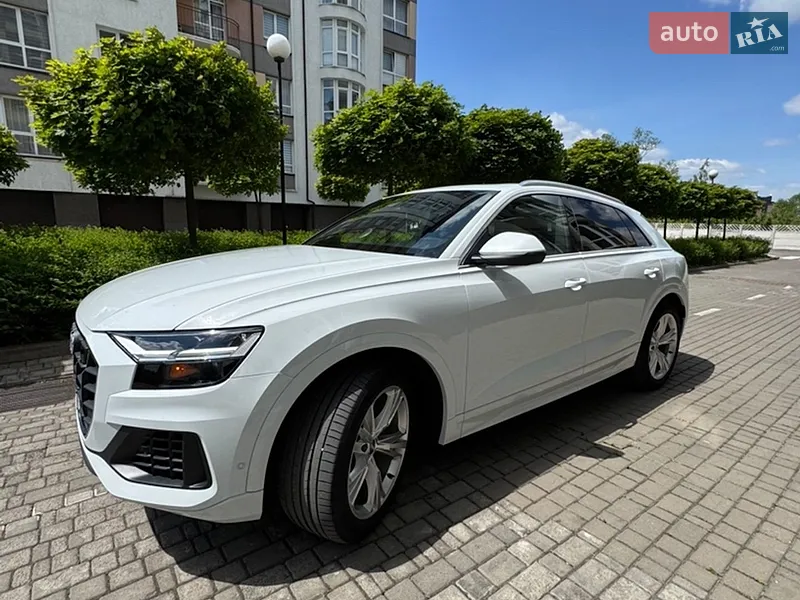 Audi Q8