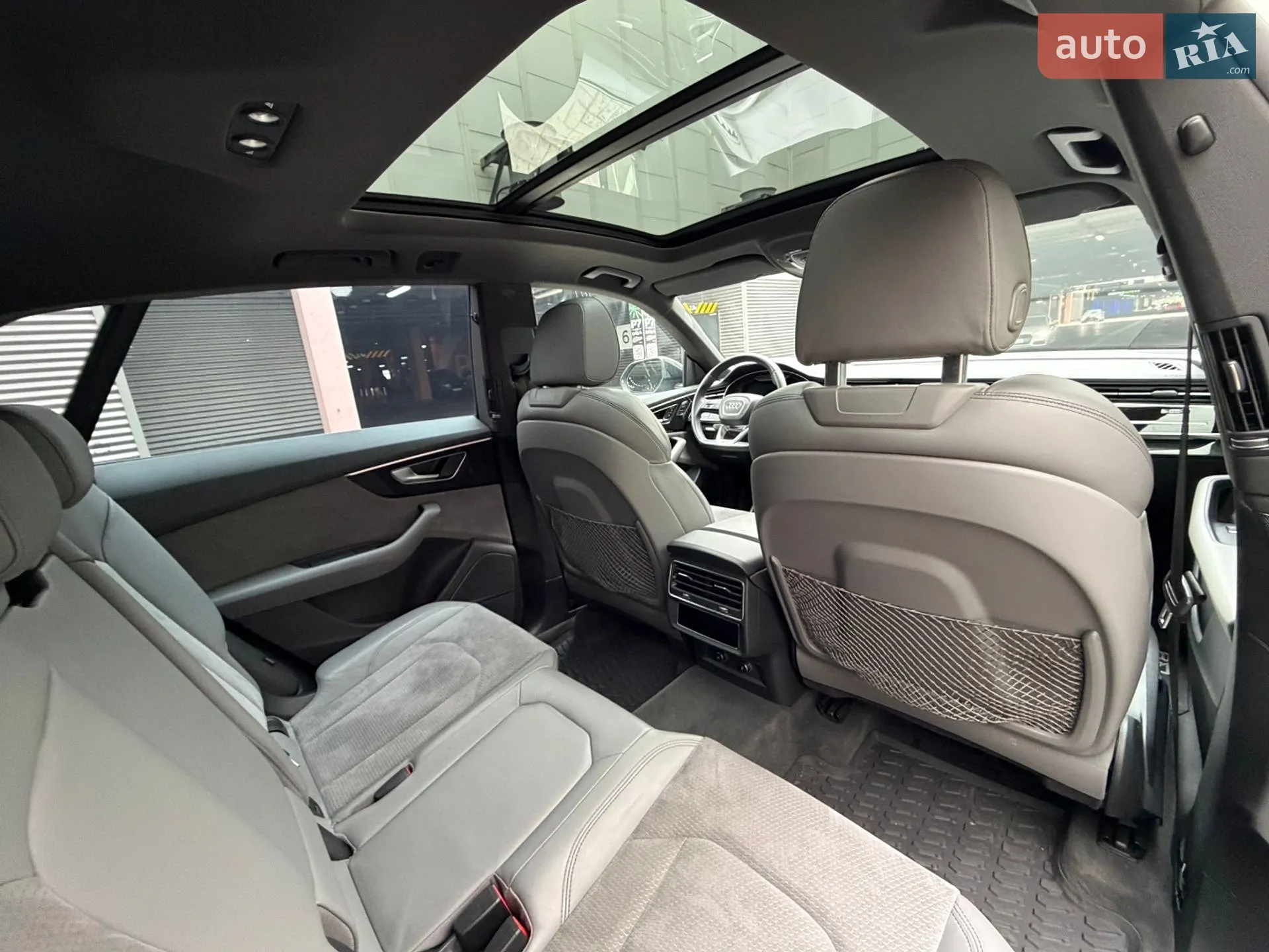 2018 Audi Q8 - мініатюра 17