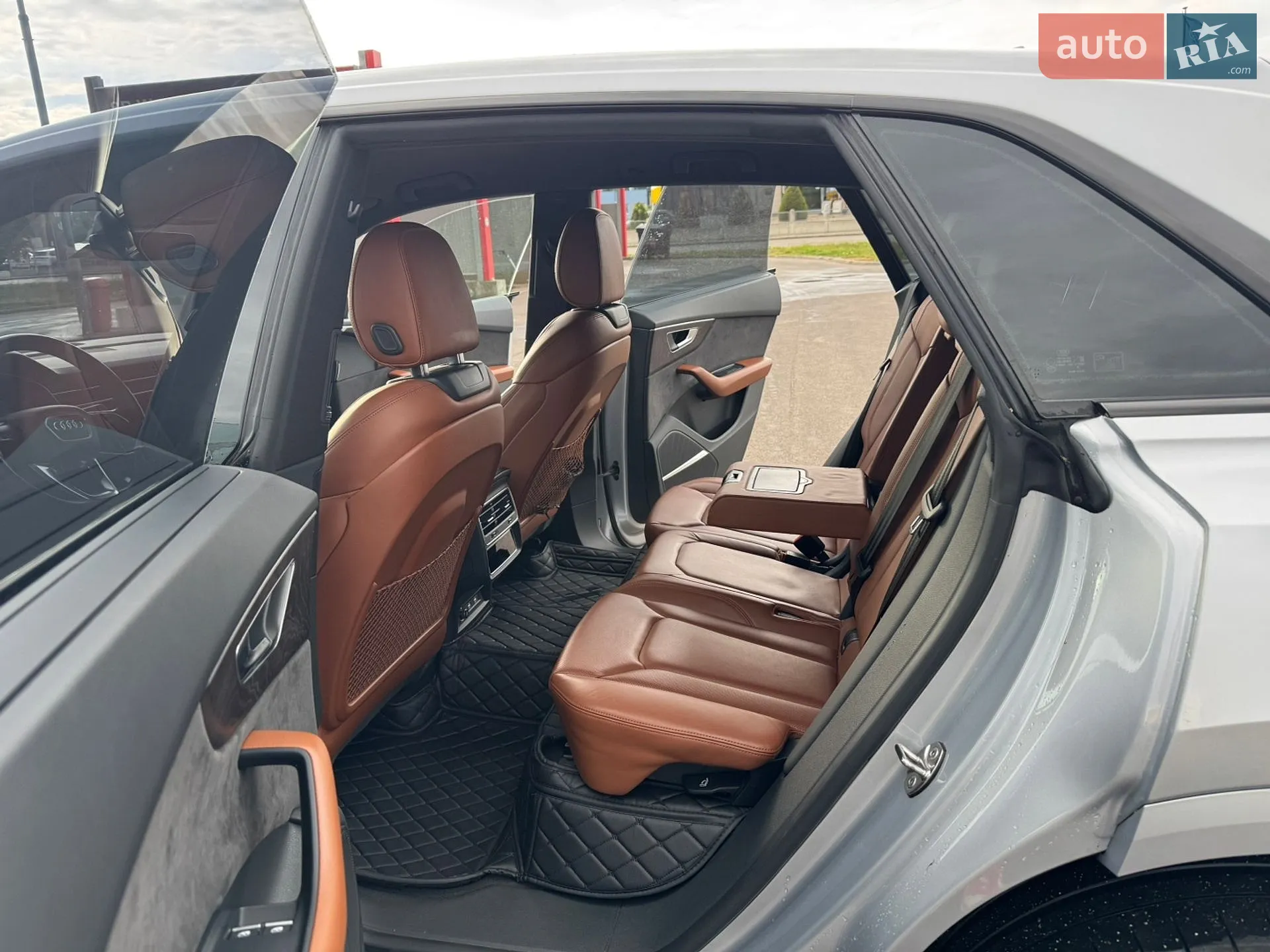 2018 Audi Q8 - мініатюра 13