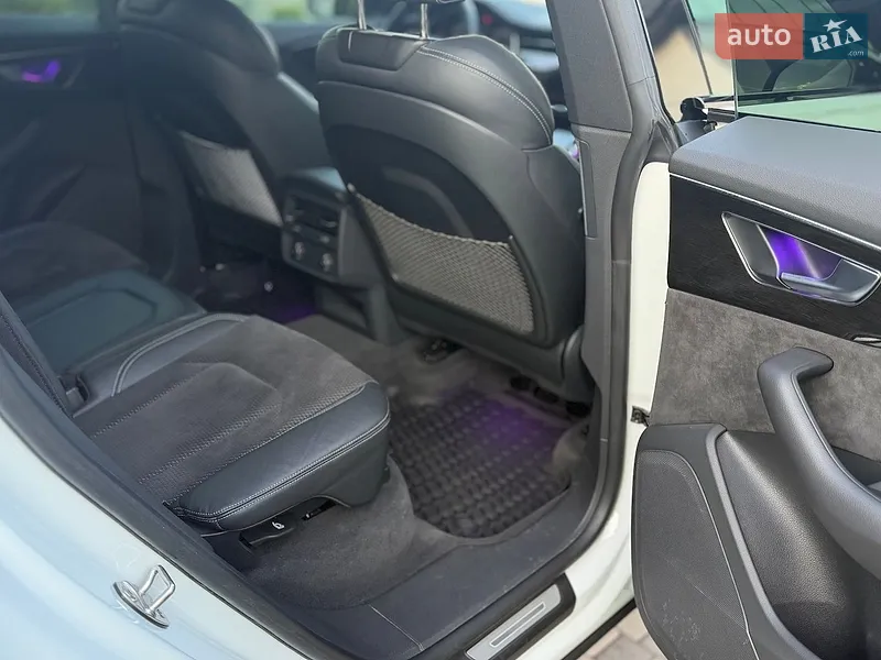 Audi Q8 2020 VIN WAUZZZF14LD016648 фото оголошення 13 з 42