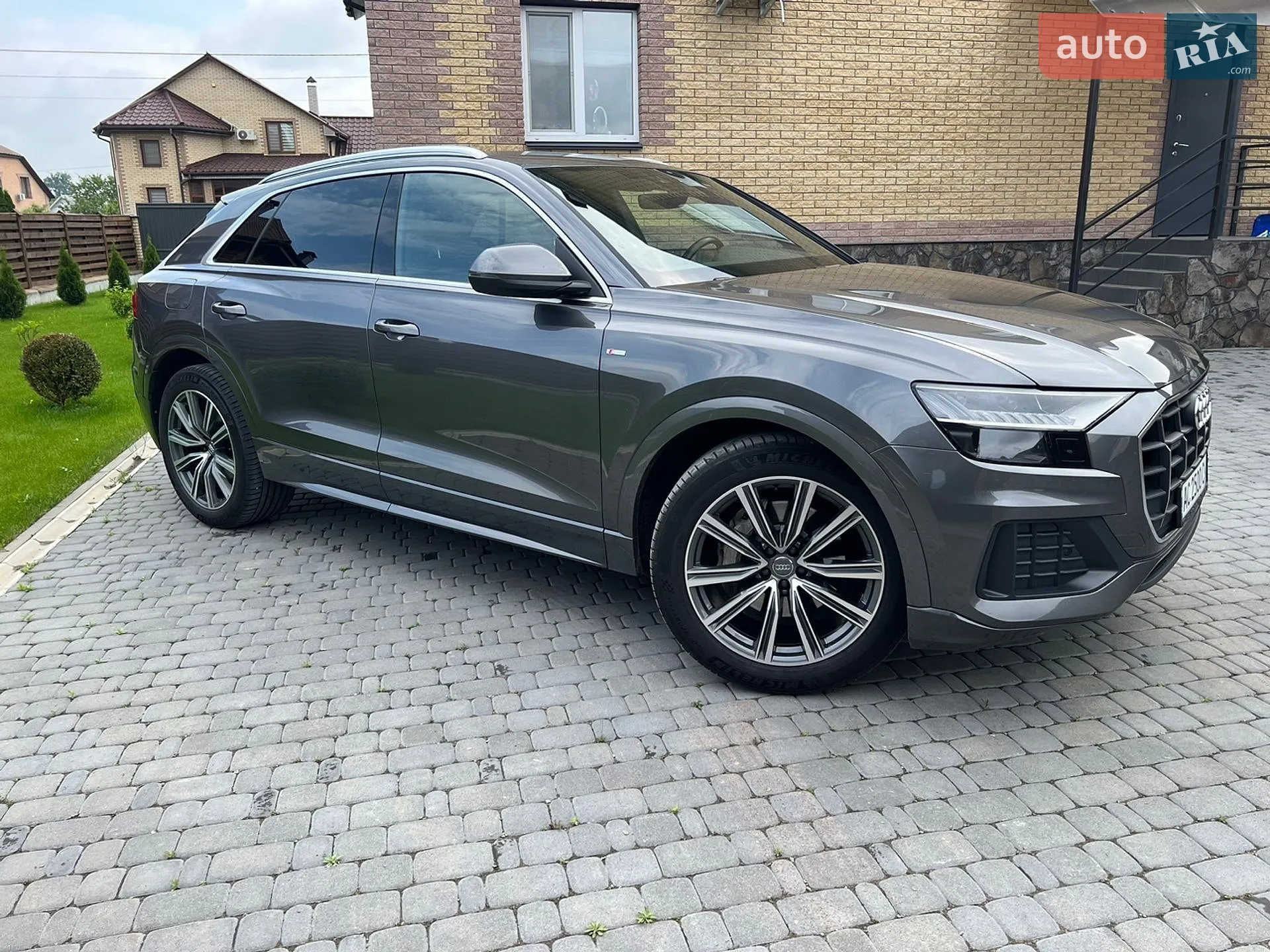 2019 Audi Q8 - мініатюра 4