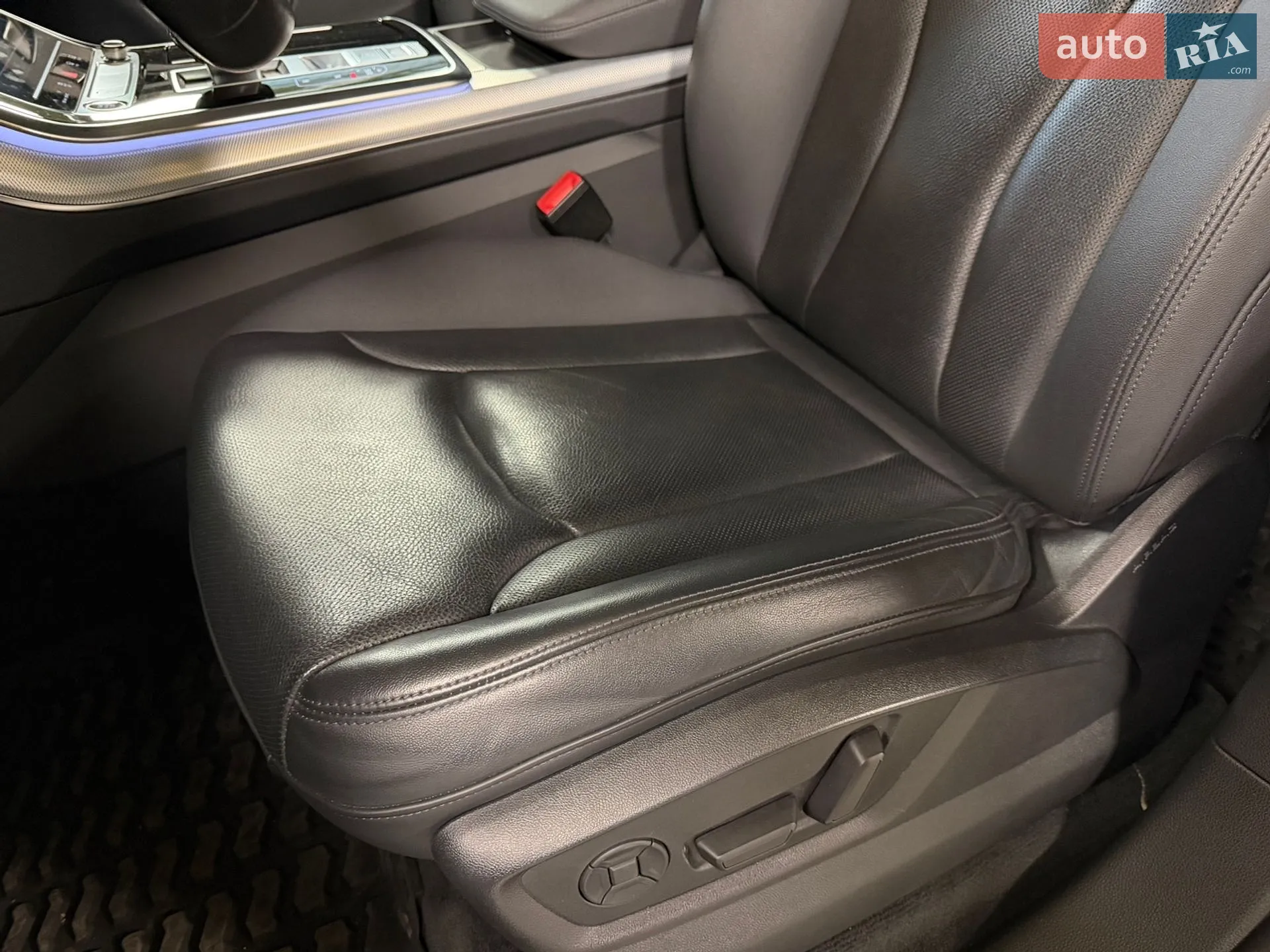 2020 Audi Q8 - мініатюра 13