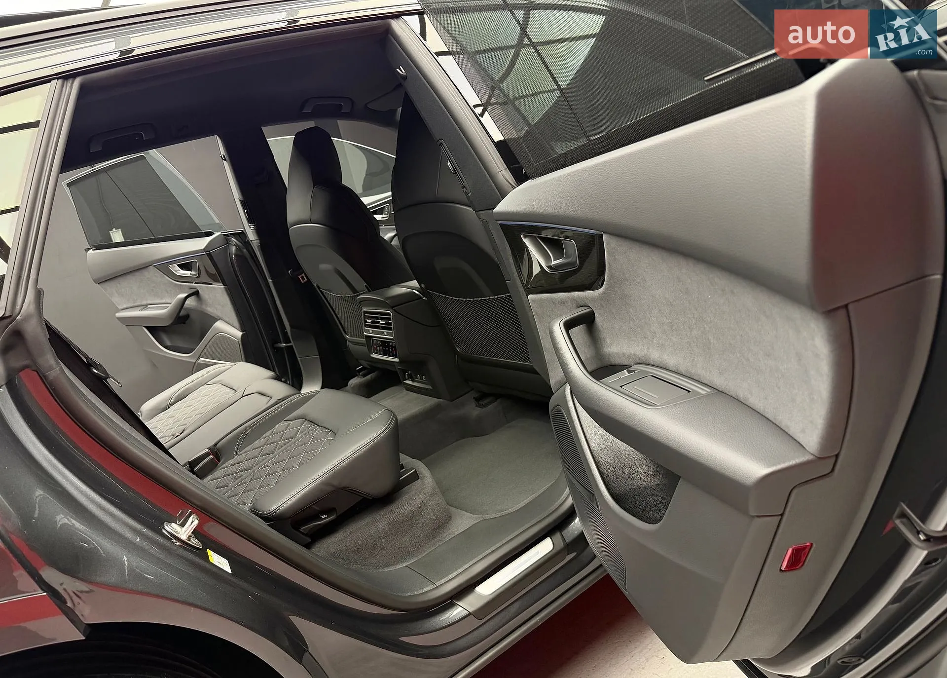 2026 Audi Q8 - мініатюра 46