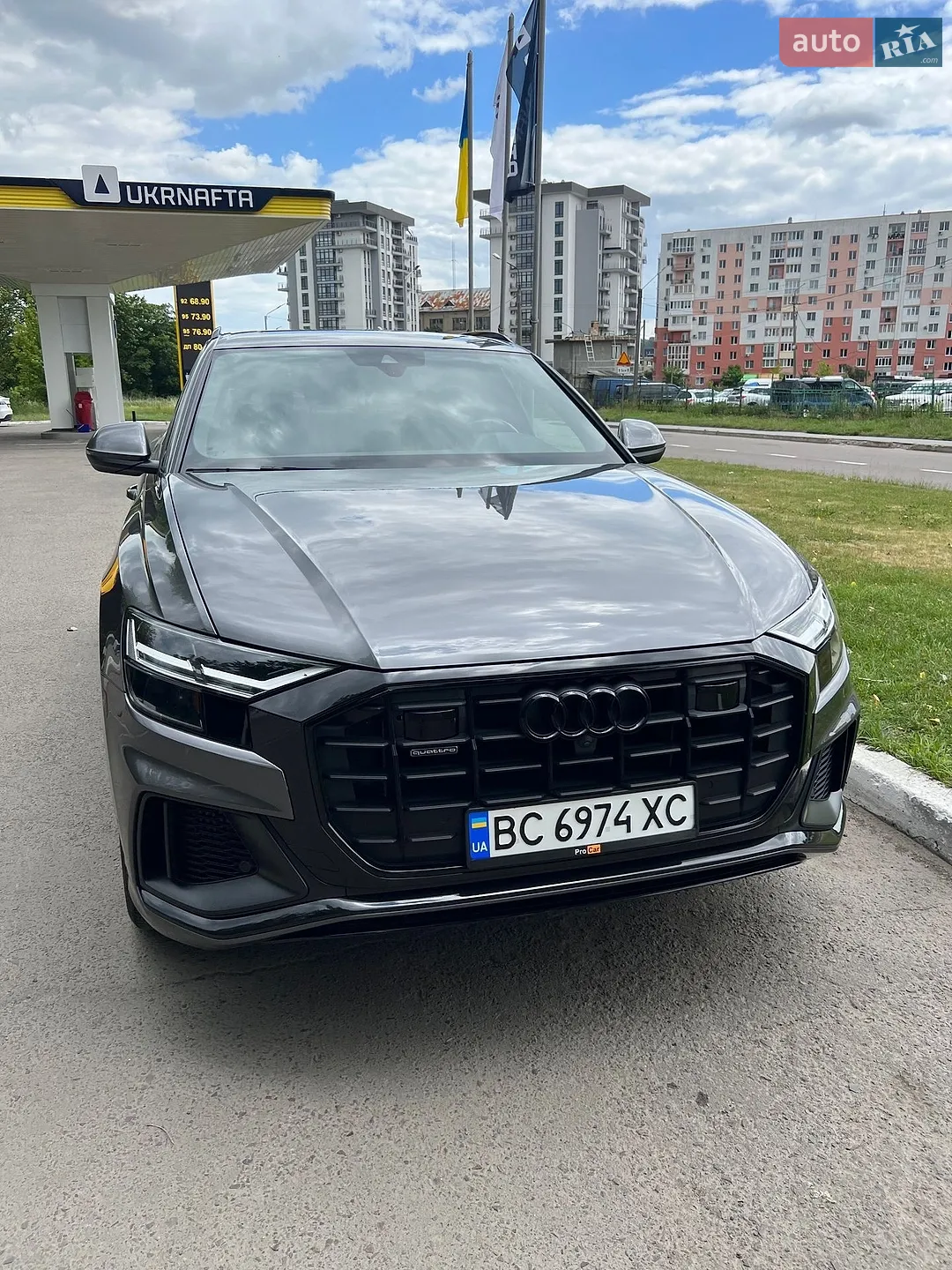 2019 Audi Q8 - мініатюра 3
