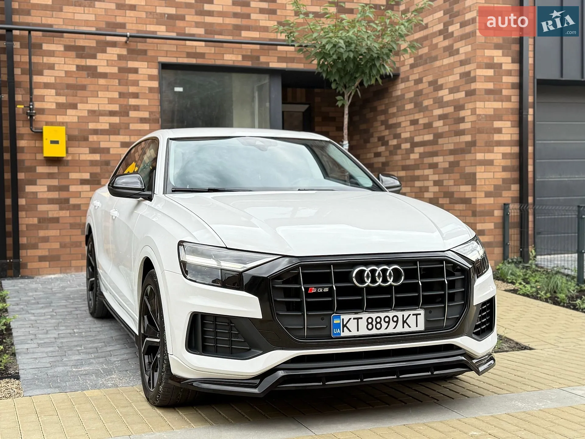 2018 Audi Q8 - мініатюра 3