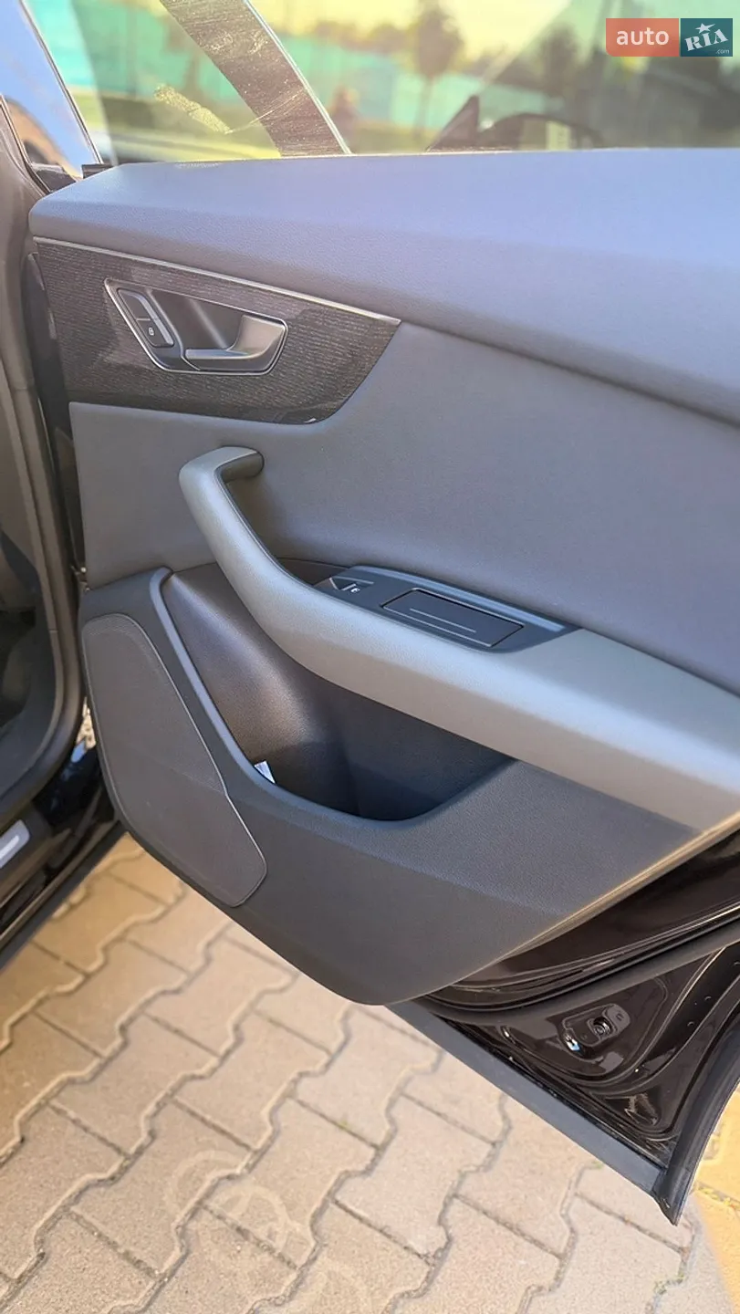 2018 Audi Q8 - мініатюра 31