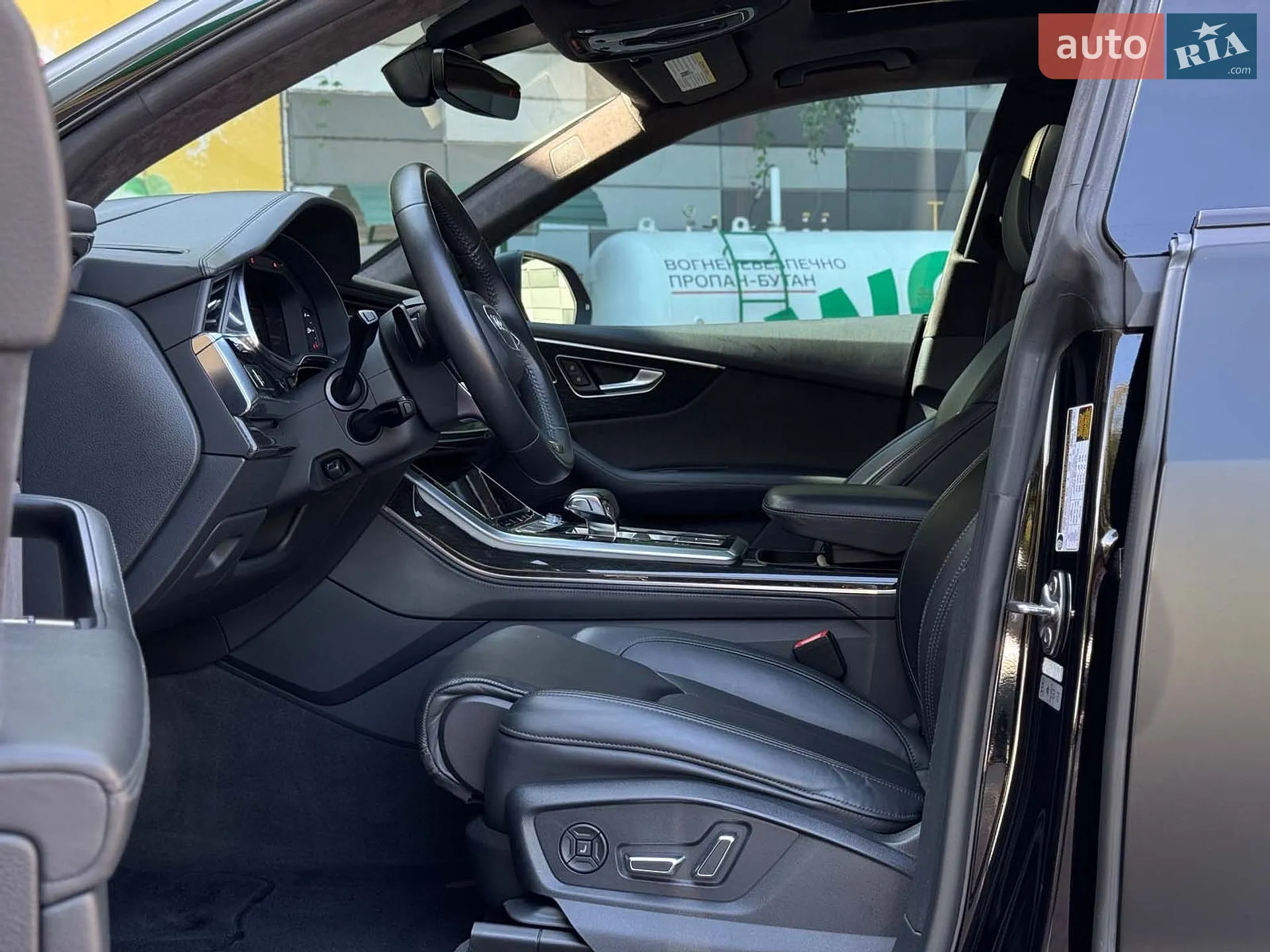 2019 Audi Q8 - мініатюра 23