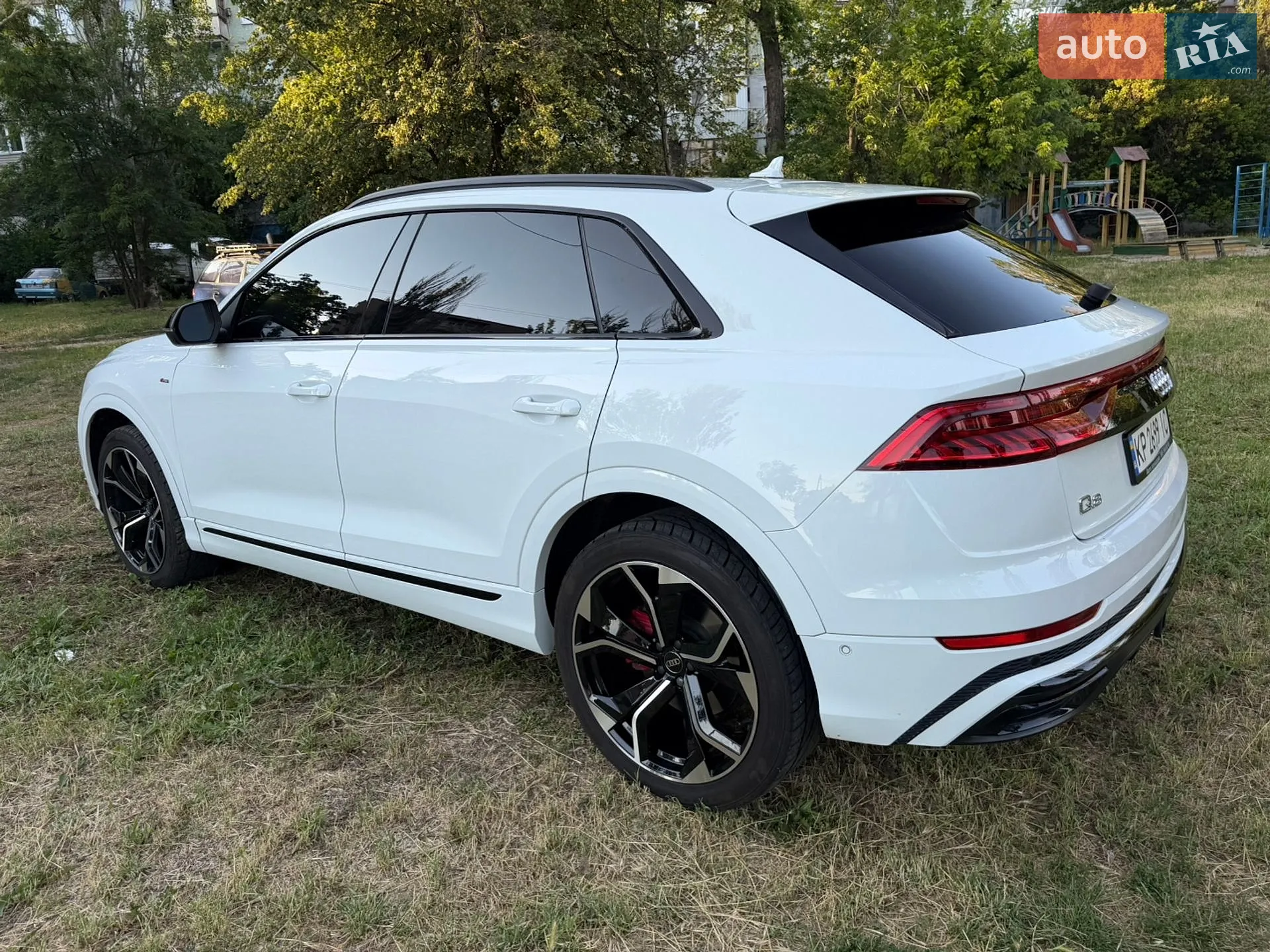 2019 Audi Q8 - мініатюра 12