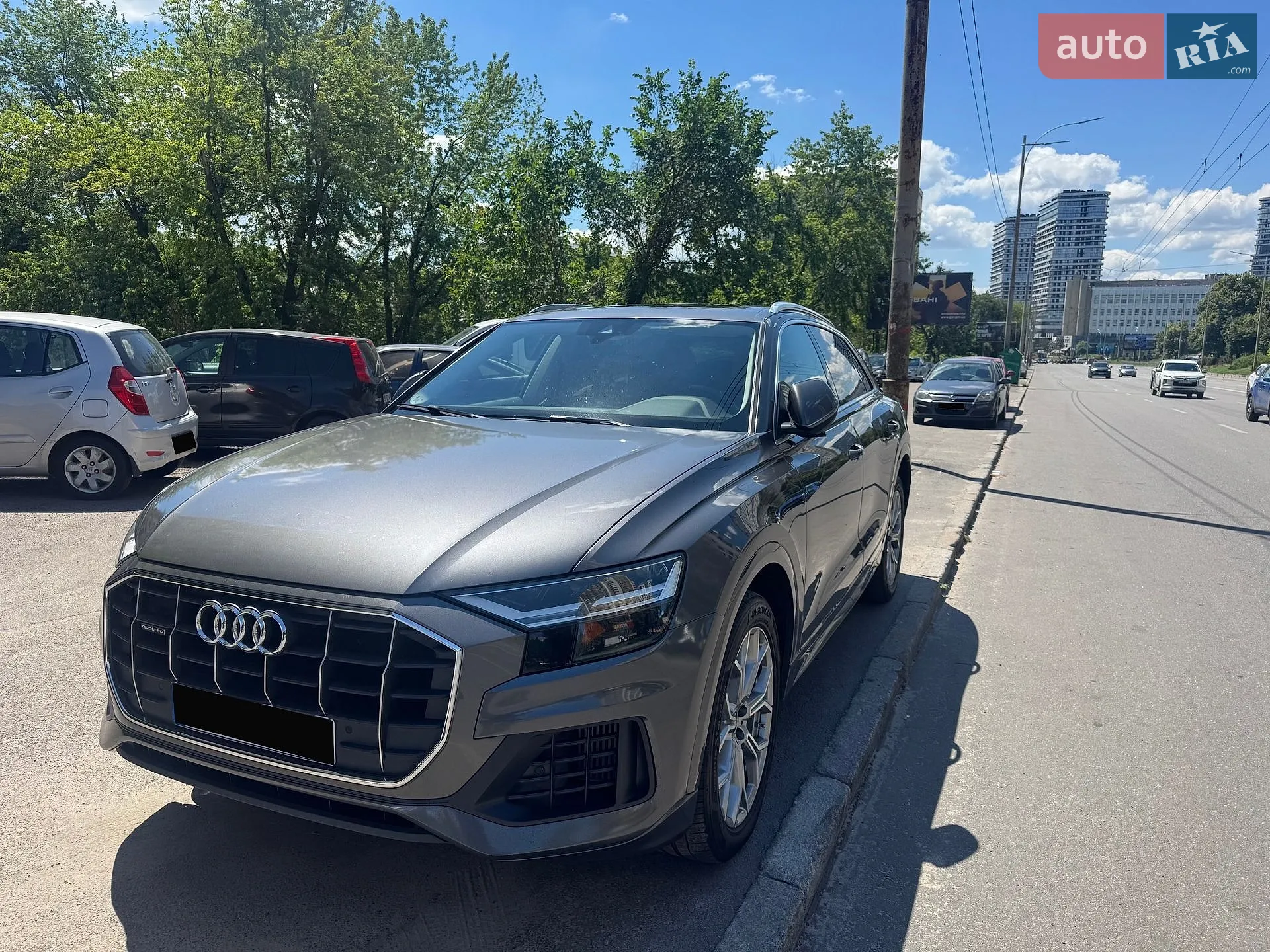 2018 Audi Q8 - мініатюра 2