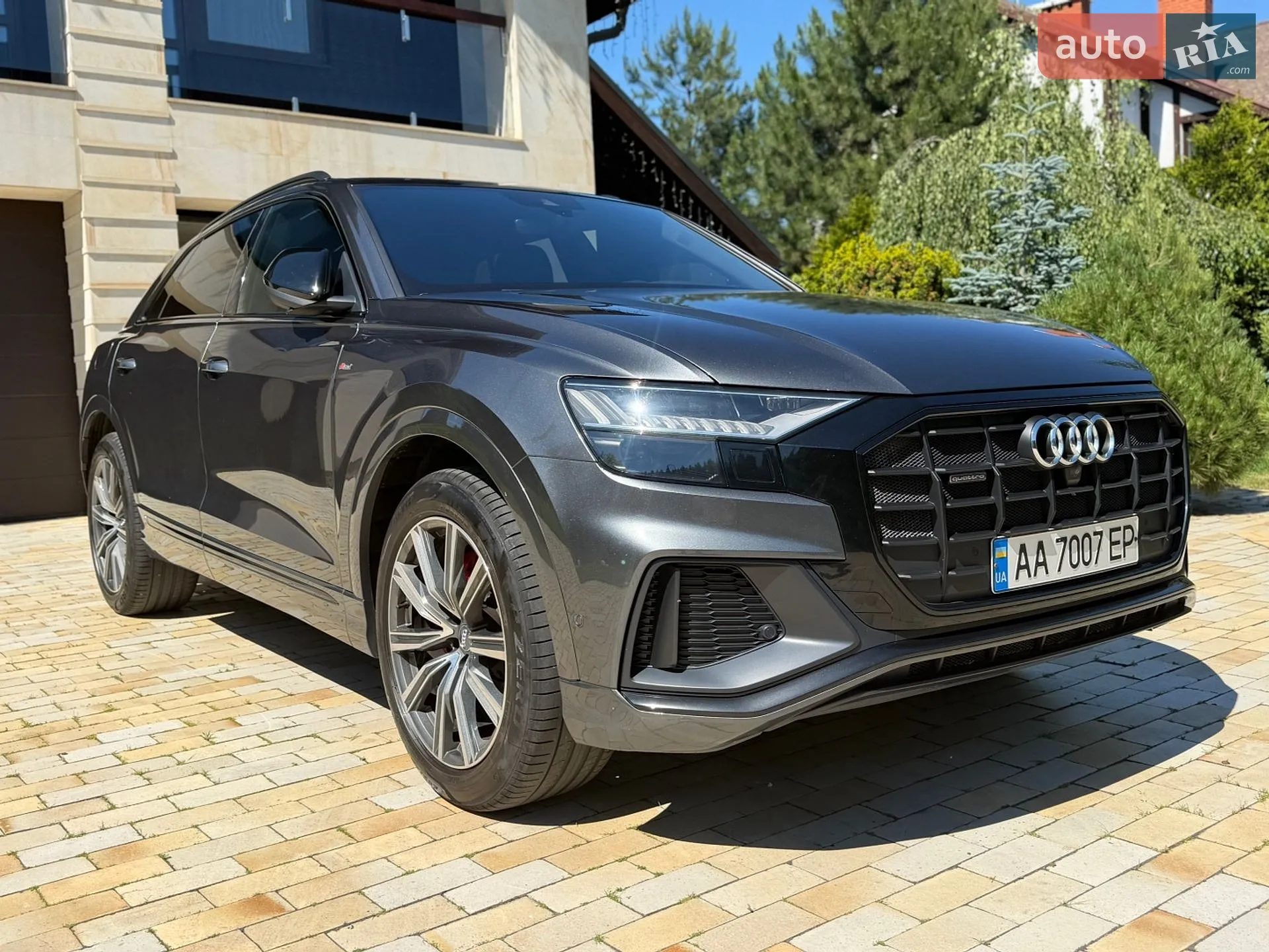 2019 Audi Q8 - мініатюра 2