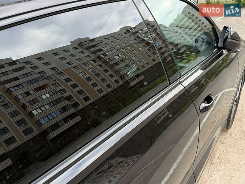 Внедорожник / Кроссовер Audi Q8 2018 в Киеве фото 8 Внедорожник / Кроссовер Audi Q8 2018 в Киеве