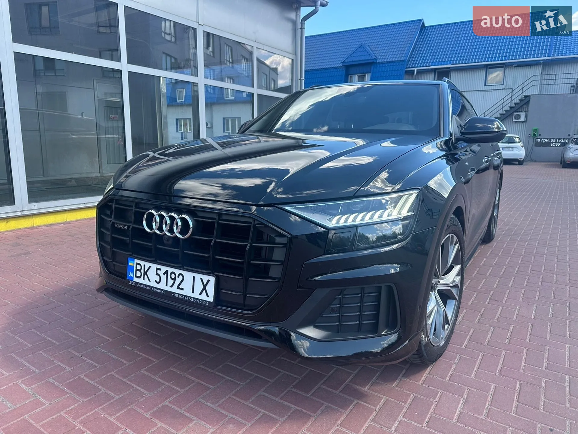 Audi Q8 2021 VIN WAUZZZF11MD025227 фото оголошення 3 з 20