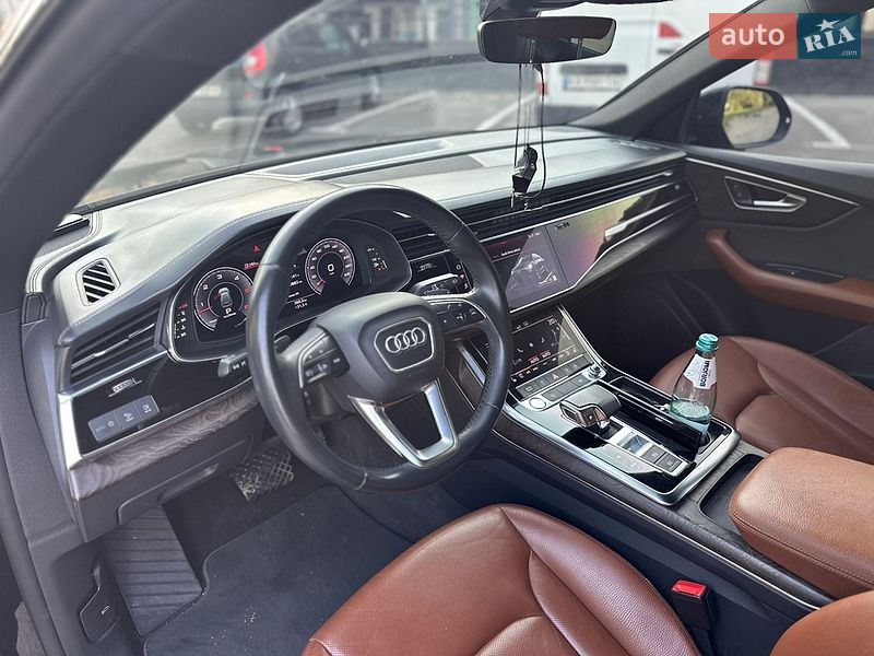 Внедорожник / Кроссовер Audi Q8 2019 в Киеве