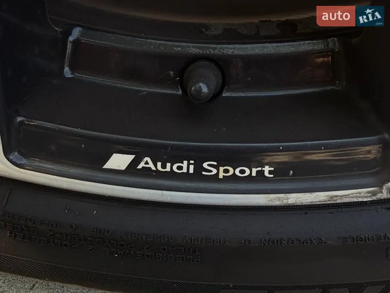 Audi Q8 2021 VIN WA1EVAF11MD040643 фото оголошення 17 з 72