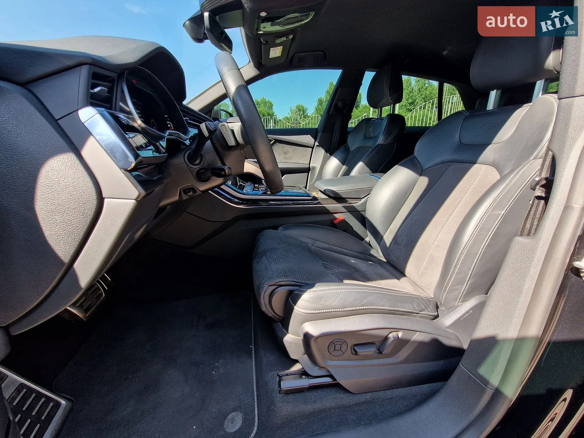 2020 Audi Q8 - мініатюра 16