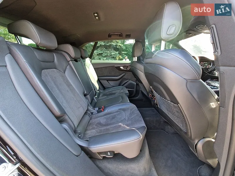 Audi Q8 2020 VIN WAUZZZF15MD019186 фото оголошення 34 з 79