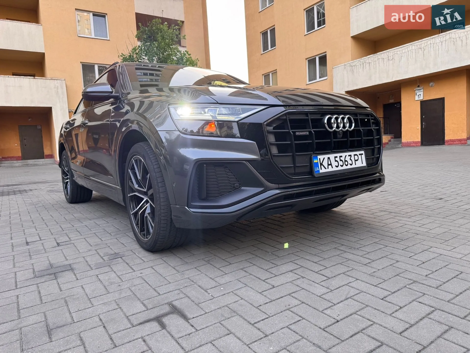 2020 Audi Q8 - мініатюра 3
