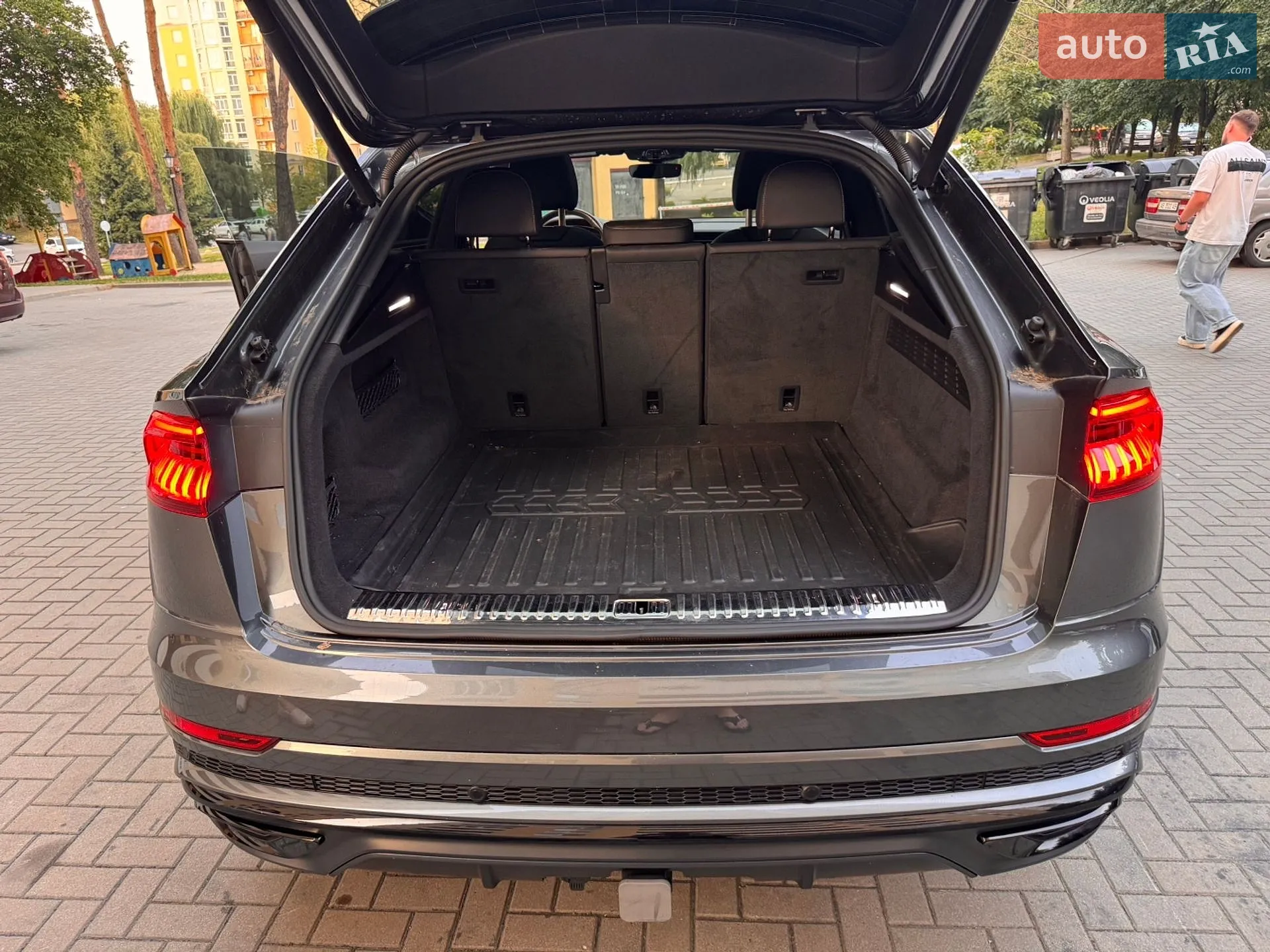 2020 Audi Q8 - мініатюра 28