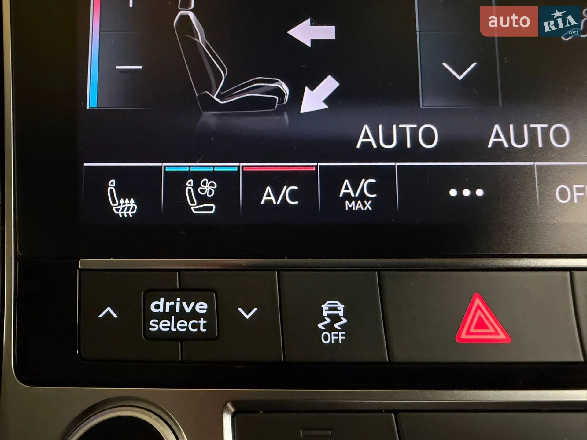 2020 Audi Q8 - мініатюра 29