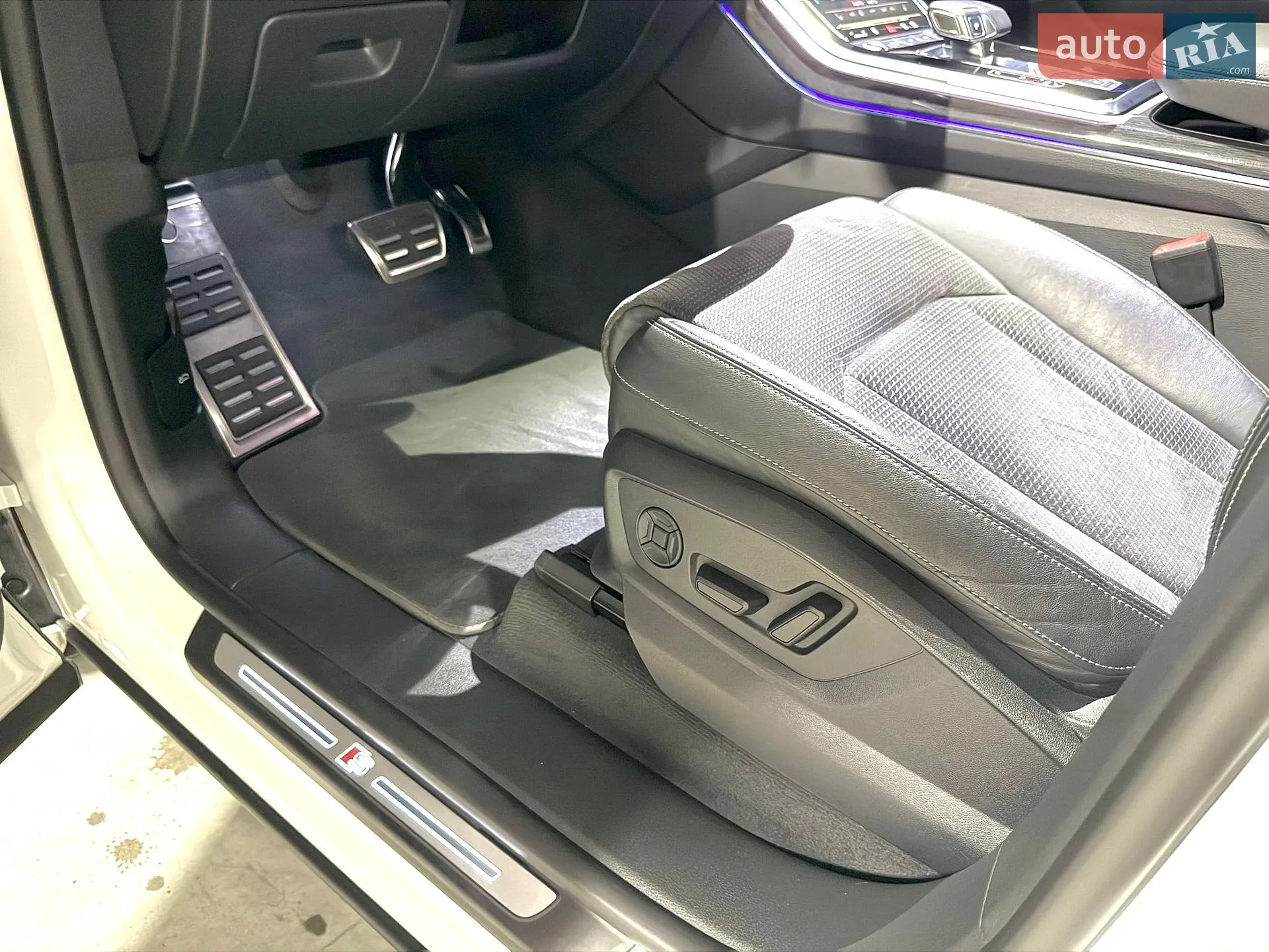 2021 Audi Q8 - мініатюра 22