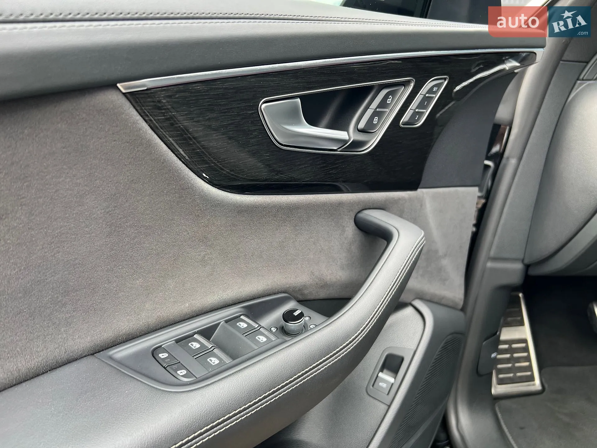 2023 Audi Q8 - мініатюра 16