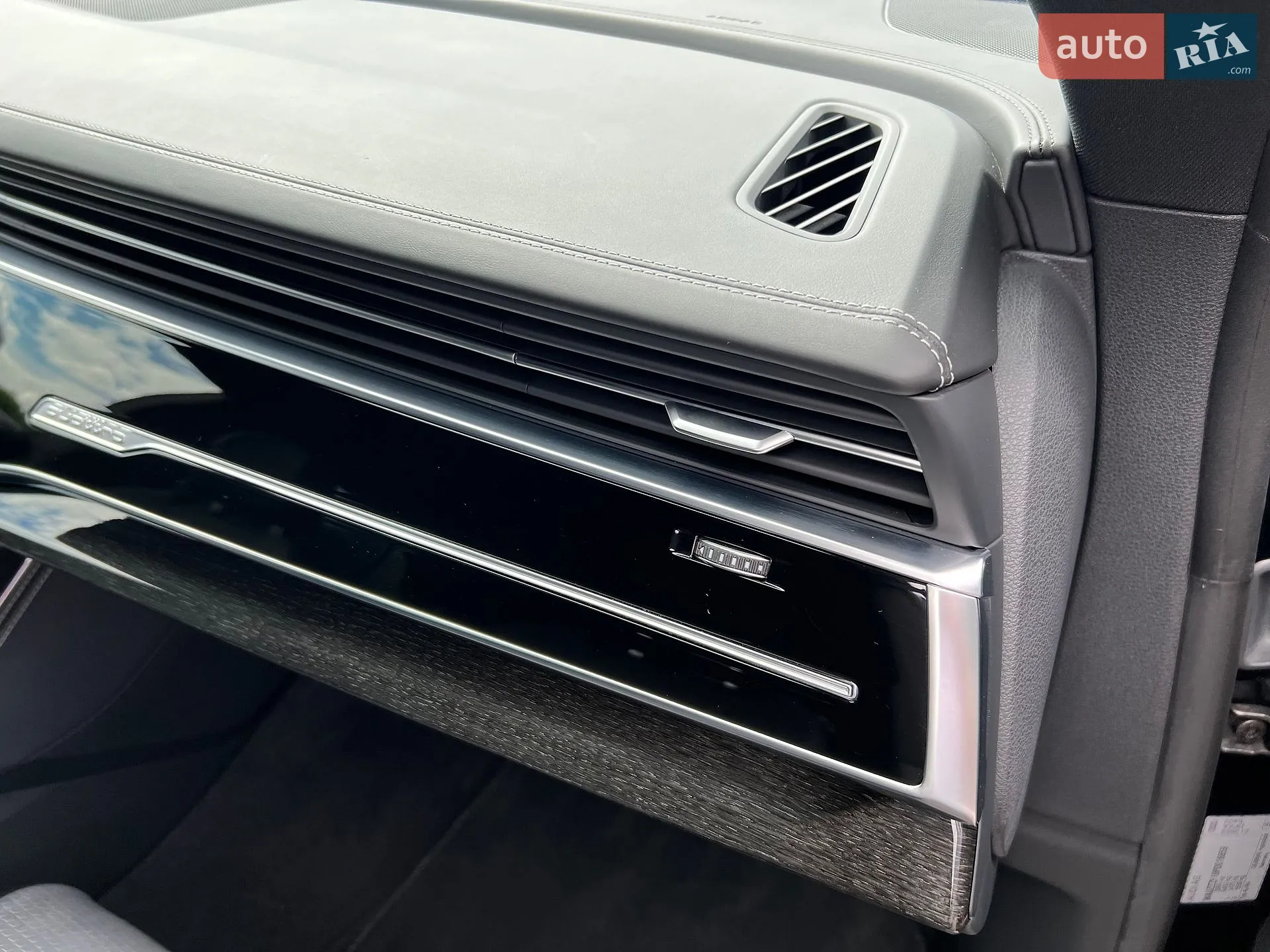 2023 Audi Q8 - мініатюра 28