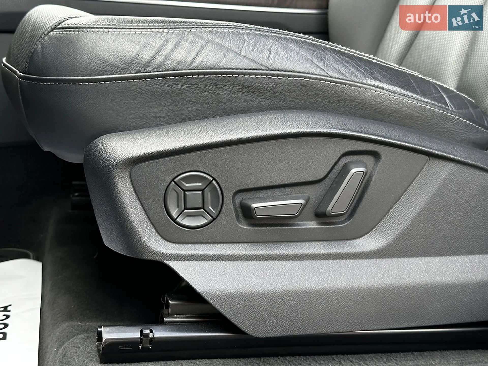 2019 Audi Q8 - мініатюра 11