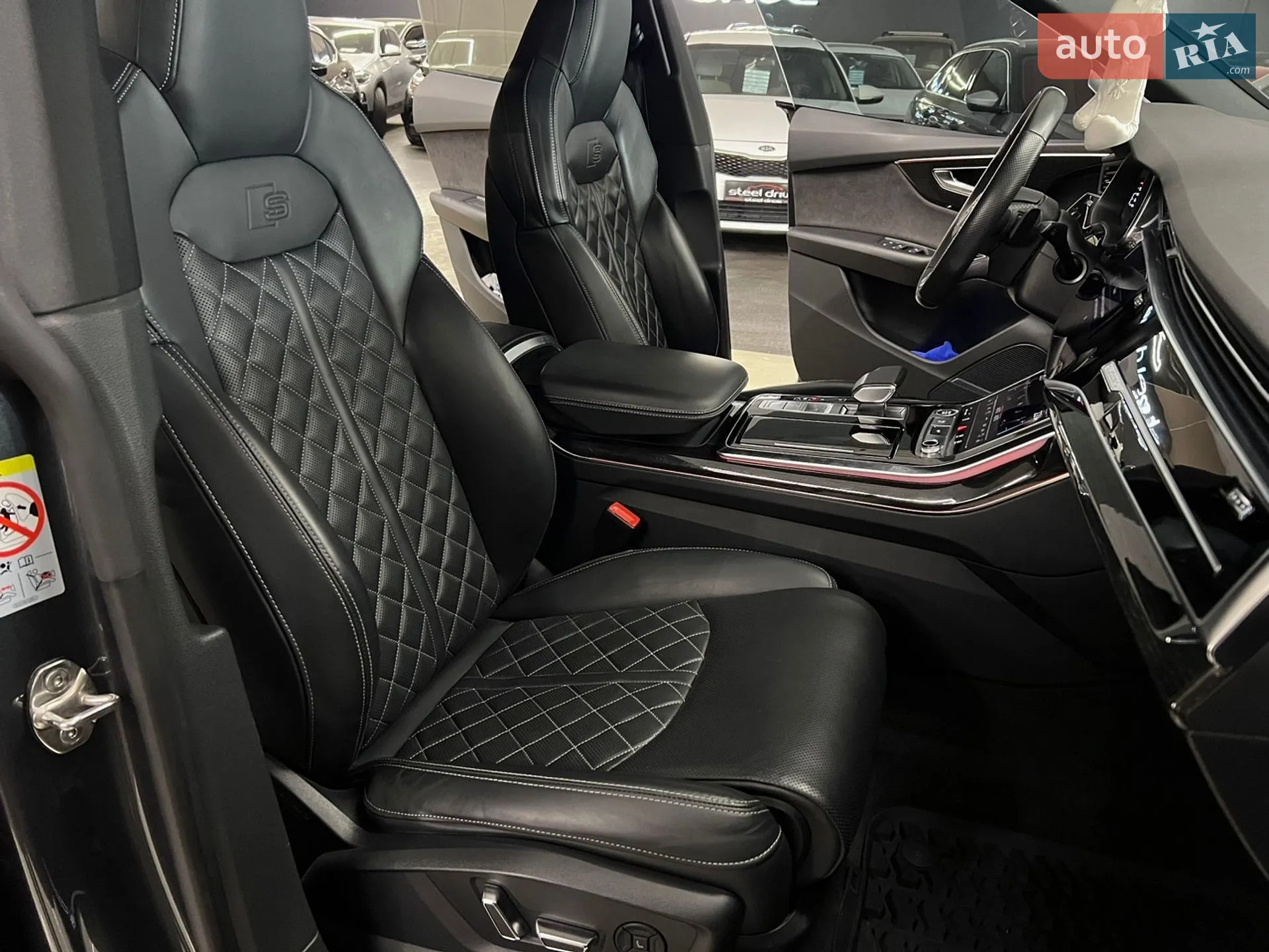 2021 Audi Q8 - мініатюра 24