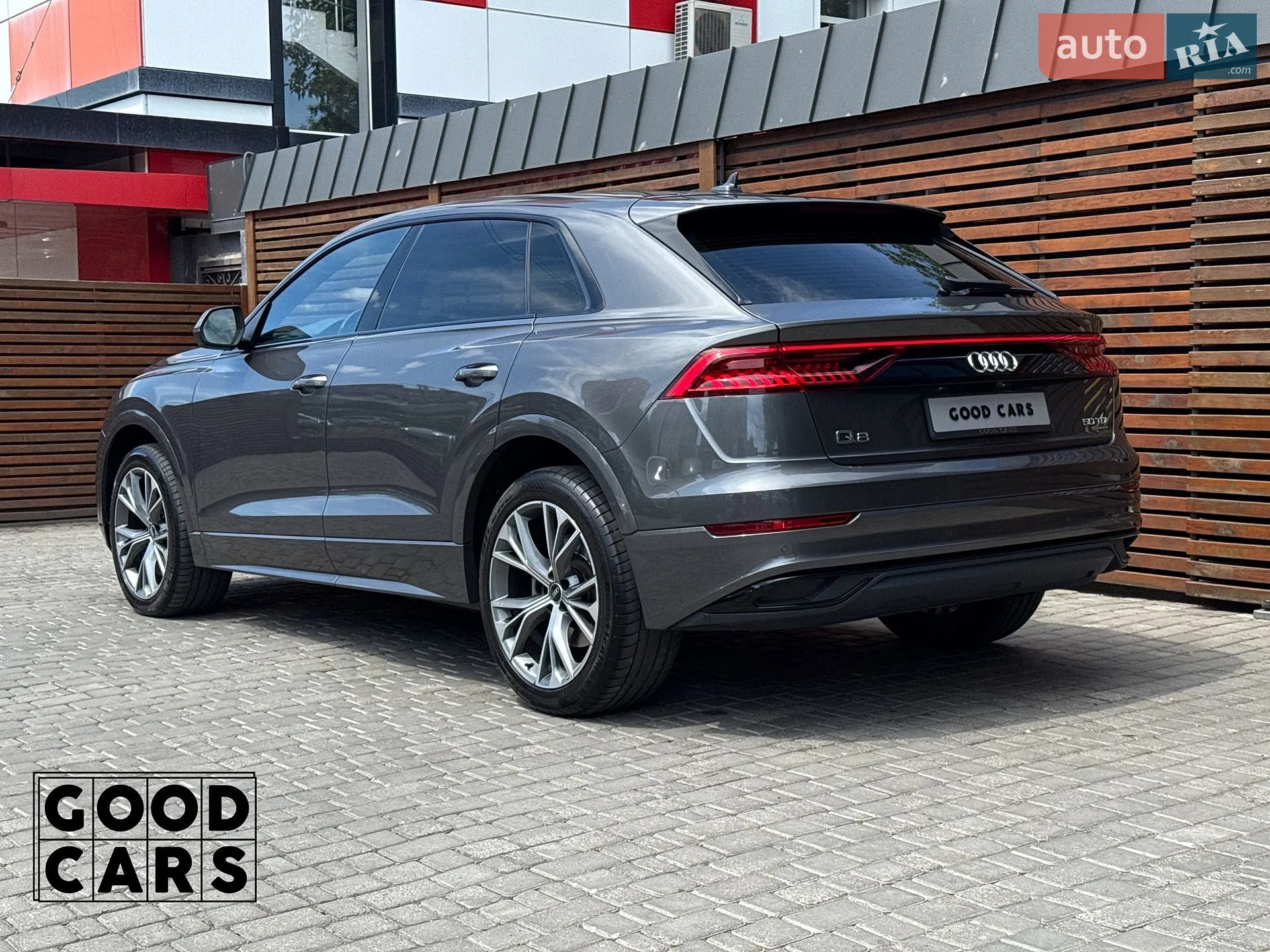 2020 Audi Q8 - мініатюра 5