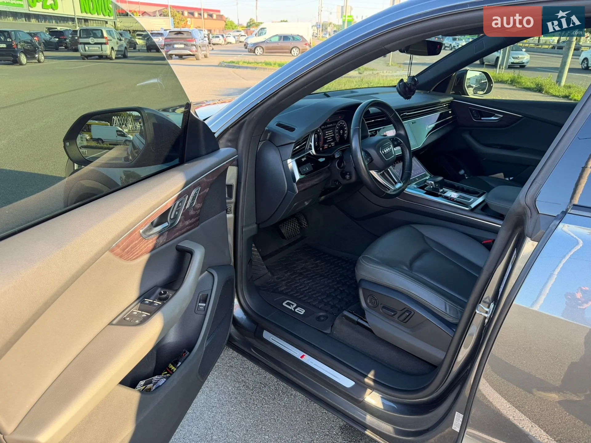 2019 Audi Q8 - мініатюра 13