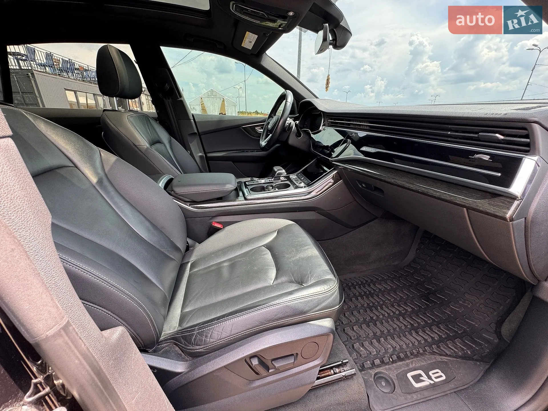 2018 Audi Q8 - мініатюра 8