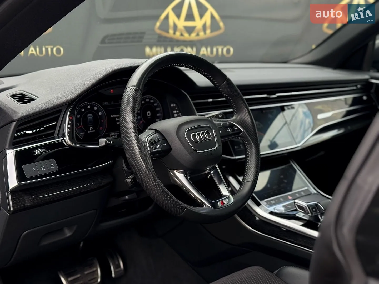 2019 Audi Q8 - мініатюра 9