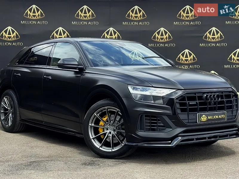 Audi Q8