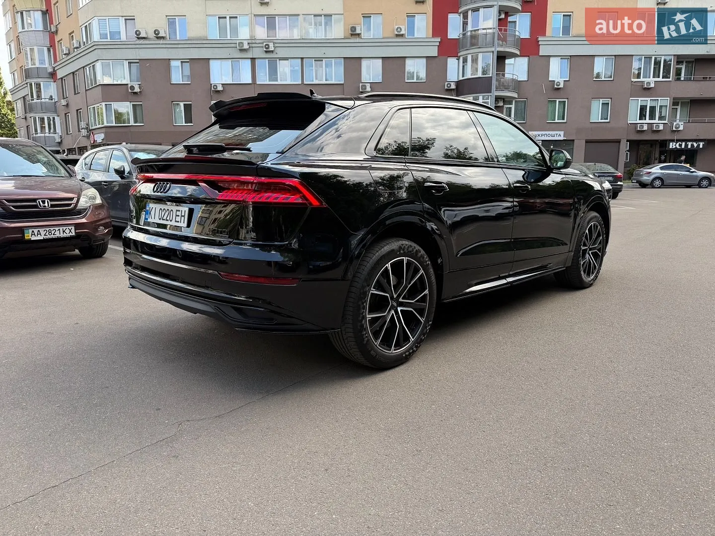Audi Q8 2018 VIN WAUZZZF1XKD007001 фото оголошення 5 з 18