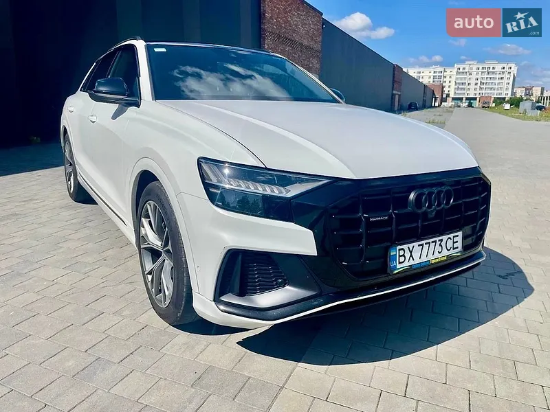 Audi Q8