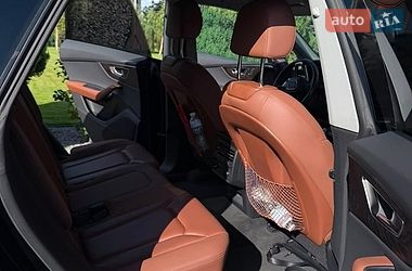 Позашляховик / Кросовер Audi Q8 2021 в Дніпрі