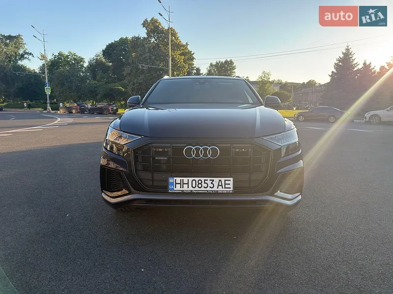 Audi Q8 2019