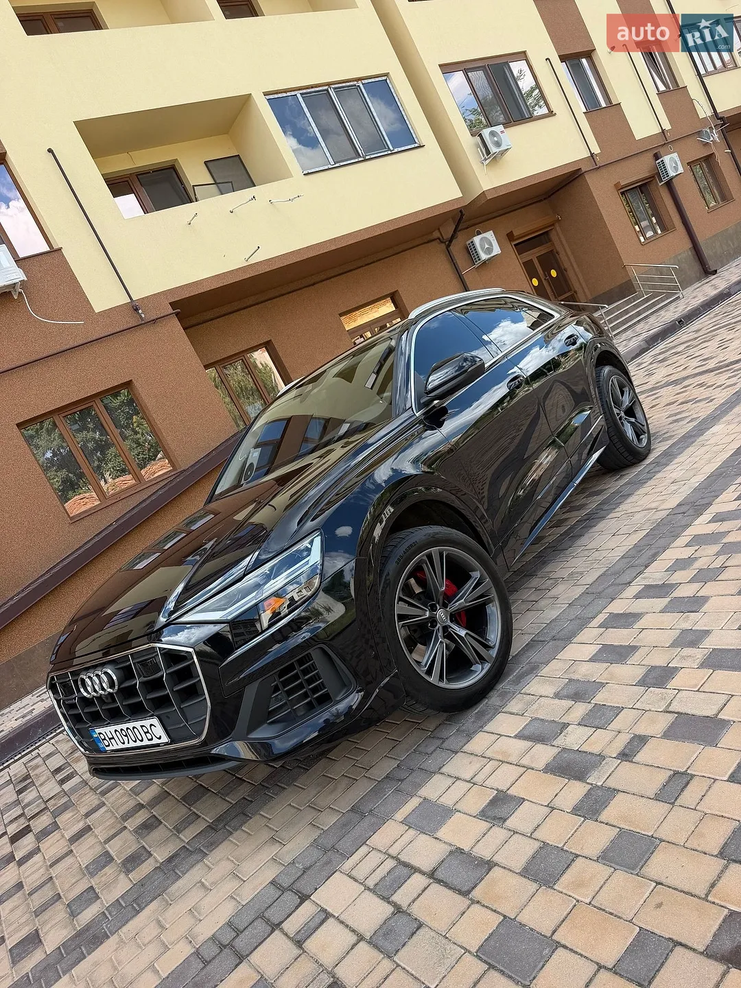 2018 Audi Q8 - фото 1