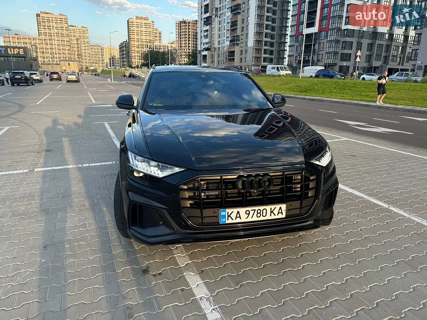 2023 Audi Q8 - фото 1