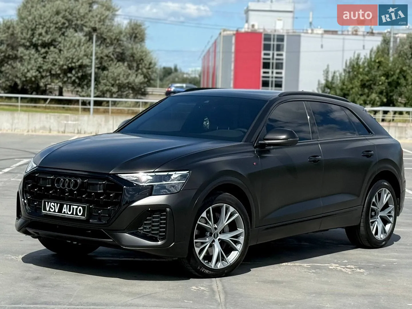2025 Audi Q8 - мініатюра 8